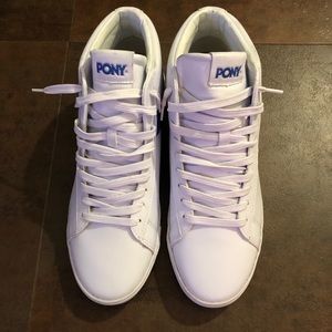 PONY Sneakers